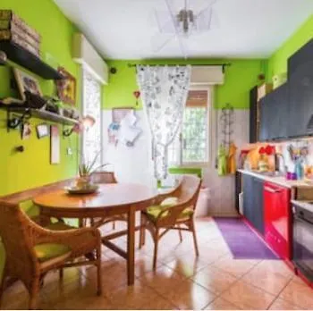 ベッド・アンド・ブレックファスト Lacasadellecosebelle レッジョ・エミリア