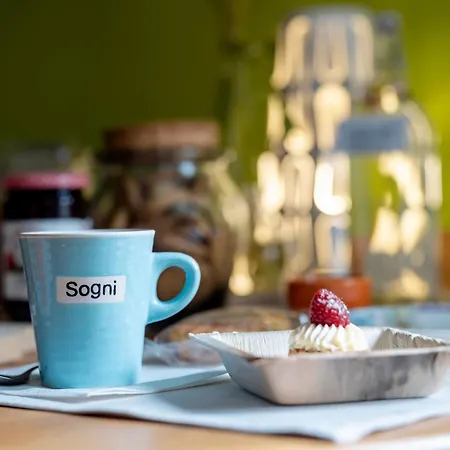 Bed and breakfast Lacasadellecosebelle Reggio Emilia